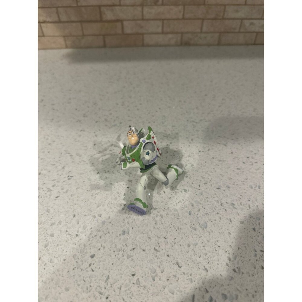 Hallmark Disney Buzz Lightyear Ornament